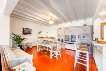 Pilot's cottage