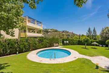 BEDROOMS IN AMAZING PRIVATE LUXURY PLACE IN MARBELLA