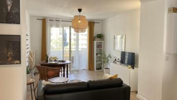 Large apartment near the beaches of Mourillon