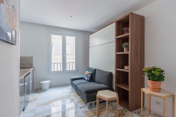 17 M For 2 Refurbished On The Old Port