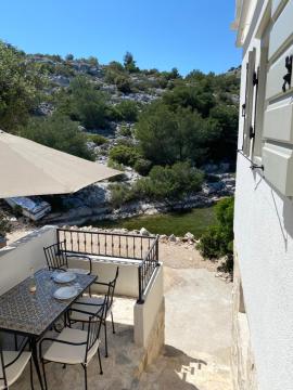 “Levina”new build house,otok Žut,Kornati