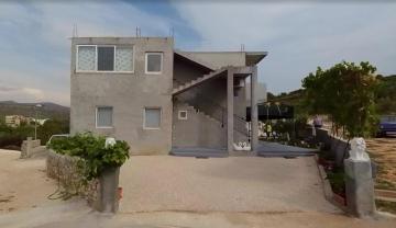 Apartments with a parking space Rogoznica - 18086