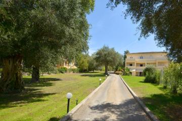 Aggelos Holiday Home