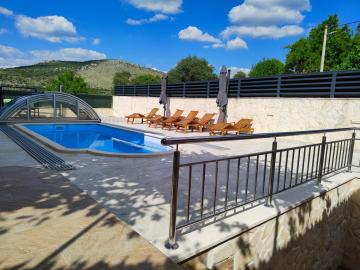 ****RUAL VILLA SILENCIO****