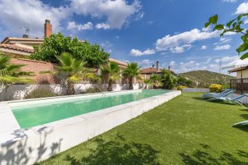 House in Sitges Hills with views to the Sea