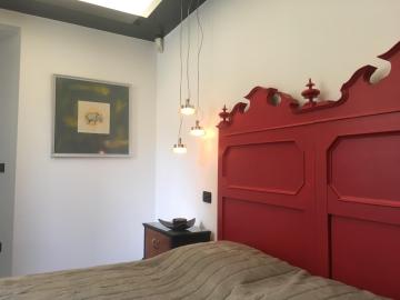 Star Loft - A luxury top floor A/C jacuzzi & lift