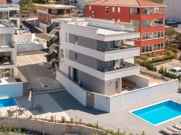 Family friendly apartments with a swimming pool Okrug Gornji, Ciovo - 19704