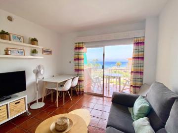 Genial apartamento en 1a Línea de Playa con Piscina