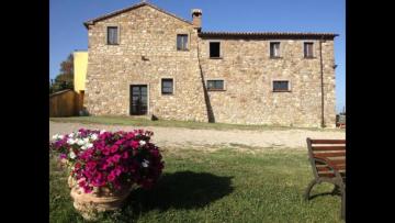 Room in Holiday house - Charming villa with 6 bedrooms in Umbria - Italy