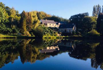 4 Gite complex with private fishing lake