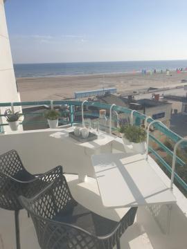 studio Vue mer au cœur de malo les bains pieds dans l eau
