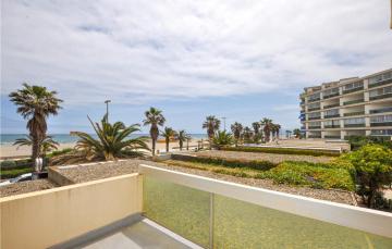 Awesome apartment in Canet en Roussillon with 2 Bedrooms