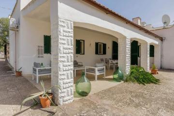 Villa Manu