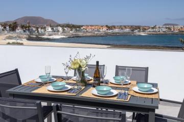 Beachfront FamilyApartment 6- Seaview by HolidaysHome