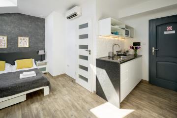 Modern apartment in the very central location 18