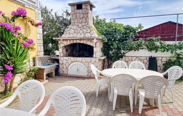 Stunning apartment in Vir with 1 Bedrooms and WiFi
