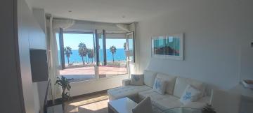 Apartamento 5 EN PRIMERA LÍNEA DE PLAYA CON VISTAS AL MAR