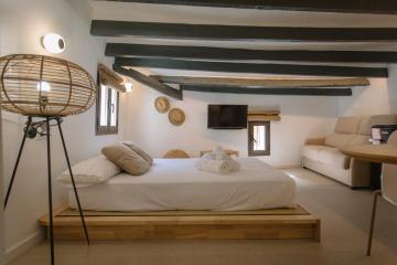 Mayor 36 by Seaward Suites