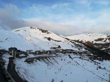 Bel appartement au pied des pistes.