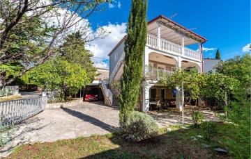 Awesome apartment in Jasenice with WiFi and 2 Bedrooms