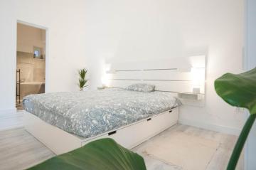 Sunny loft at the Heart of Budapest