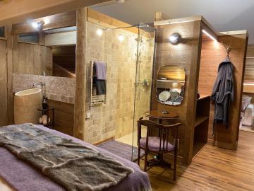 Large luxury suite @ Truemanalp - opp ski lift