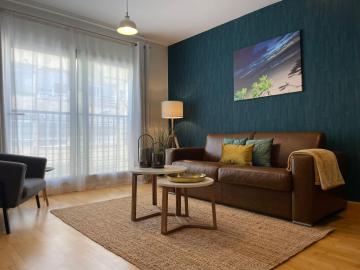 A space that feels like home with private parking
