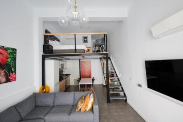 Artist's Loft in the centre of Santa Cruz