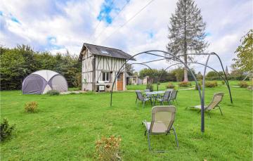 Beautiful home in Le Theil-en-Auge with Outdoor swimming pool, Heated swimming pool and 1 Bedrooms