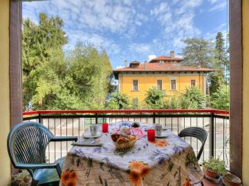 Cozy Meina Apartment 50 Mt From Beach - Happy Rentals