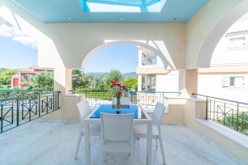 Saint Nicholas Beach Studio I