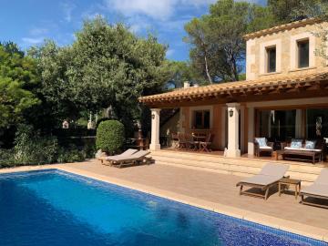 Villa Nispero