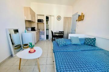 Charming Studio ideal for Congresses and Holidays GAZAGNAIRE