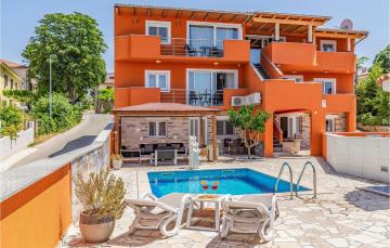 Nice apartment in Medulin with Outdoor swimming pool and 1 Bedrooms