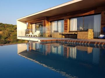 Villa Cruciata piscine et vue mer 120 m2