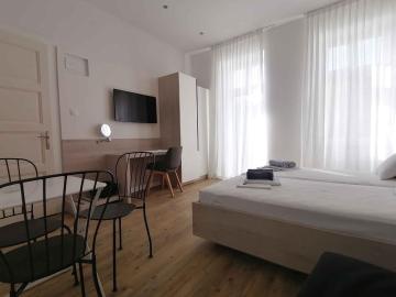 Apartments in Crikvenica 42918