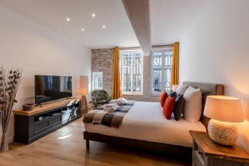 Easy Travel - Charming Studio - Historic Center Honfleur