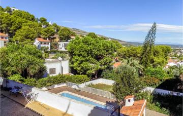 Beautiful Home In Oropesa Del Mar With Wifi, 4 Bedrooms And Outdoor Swimming Pool