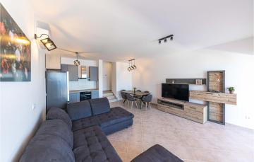 Stunning apartment in Marina with WiFi and 3 Bedrooms