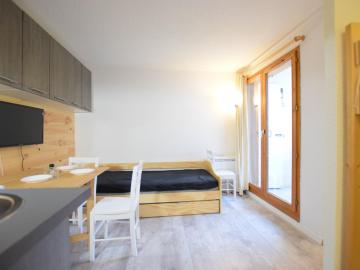 Appartement Bernex, 2 pièces, 6 personnes - FR-1-498-84