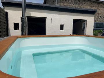 Beautiful Cottage with private plunge pool/Hot Tub - 40 mins from Puy du Fou