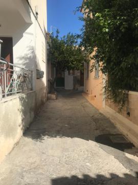 Aegina Town Dani’s Studio