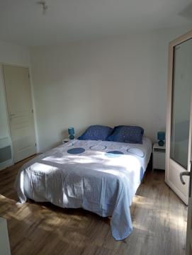 Chambre au calme entourée par la nature.