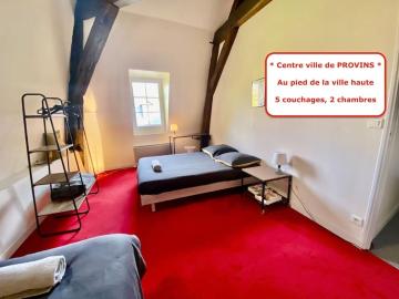 * Au pied de la ville haute * ZEN LOC 3