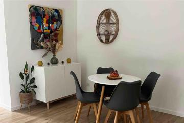Petite maison chaleureuse dans un cadre bucolique