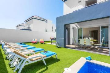 Royal Dream Villas