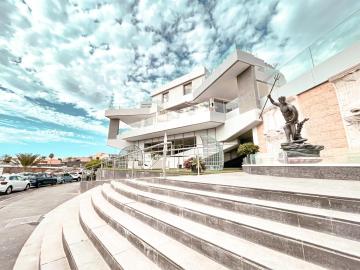 Ocean Garden, Heated Swimming Pool, Air Cond. PP901