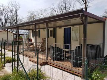 Nice holiday home in Castelnuovo Magra with garden