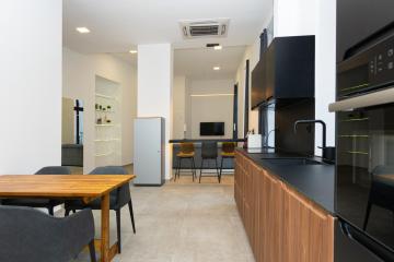 Gozsdu court apartment