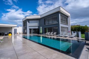 Villa de 4 chambres avec piscine privee jacuzzi et jardin clos a Raedersheim